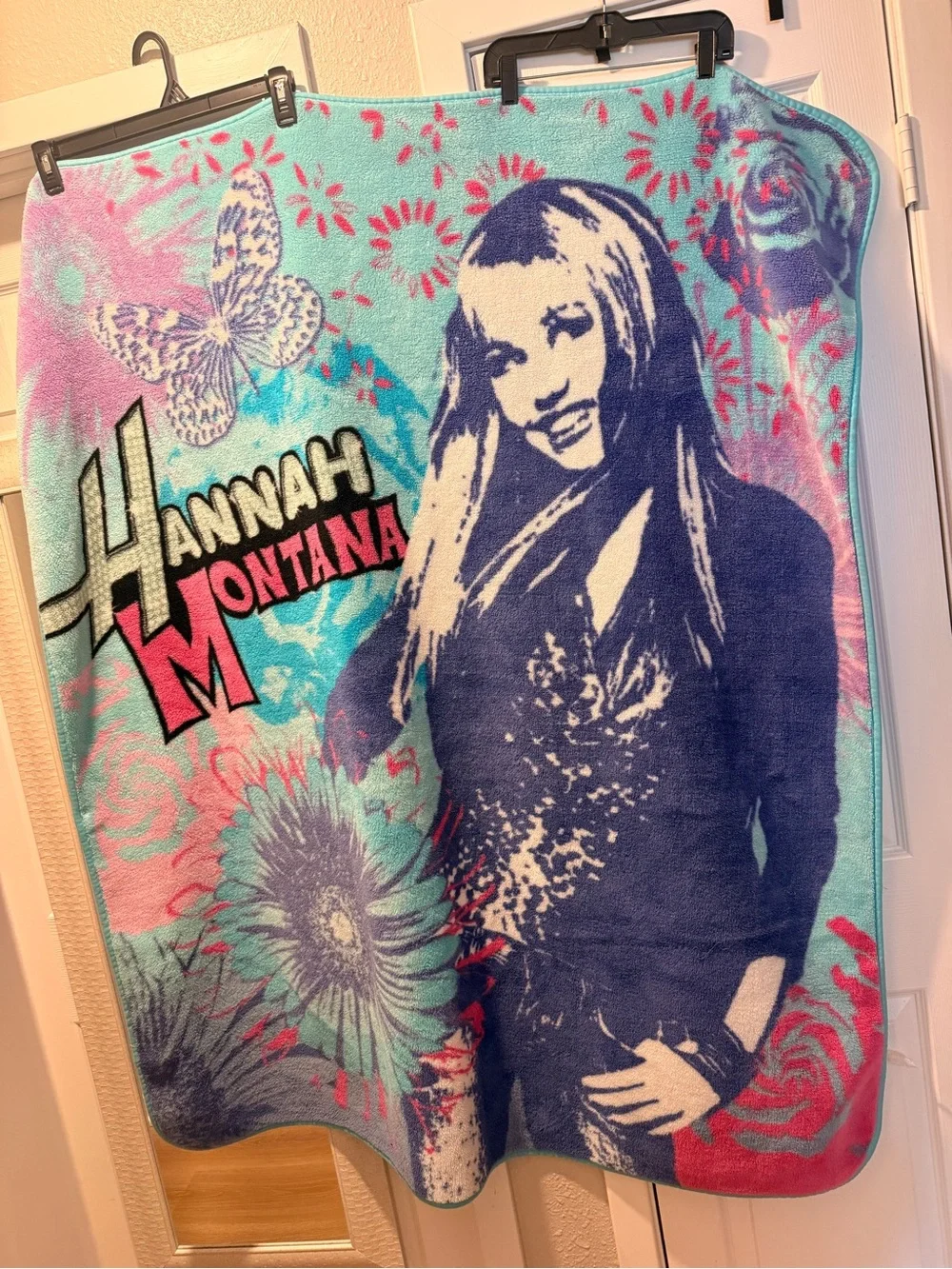 Hannah Montana fleece blanket